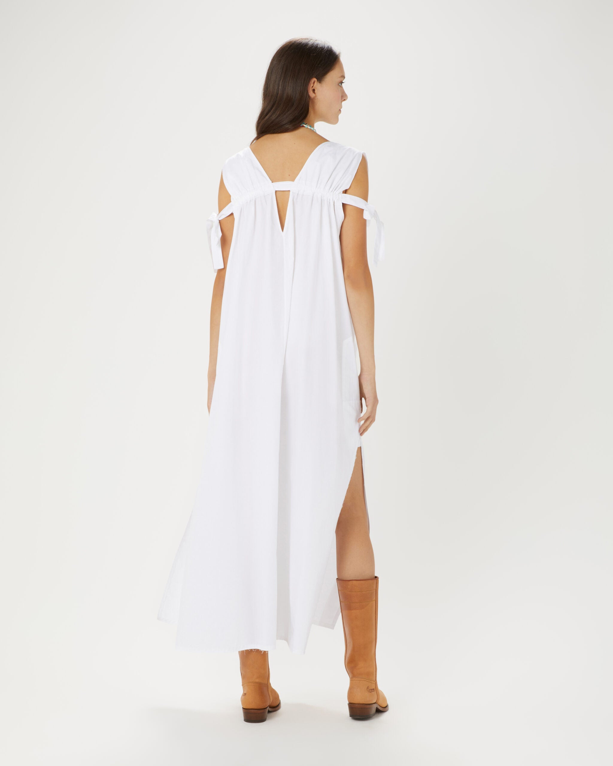 Afef Suit V Neck