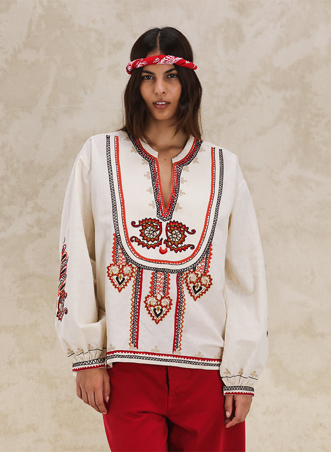 Cinthya Embroidered Blouse in Cotton Linen