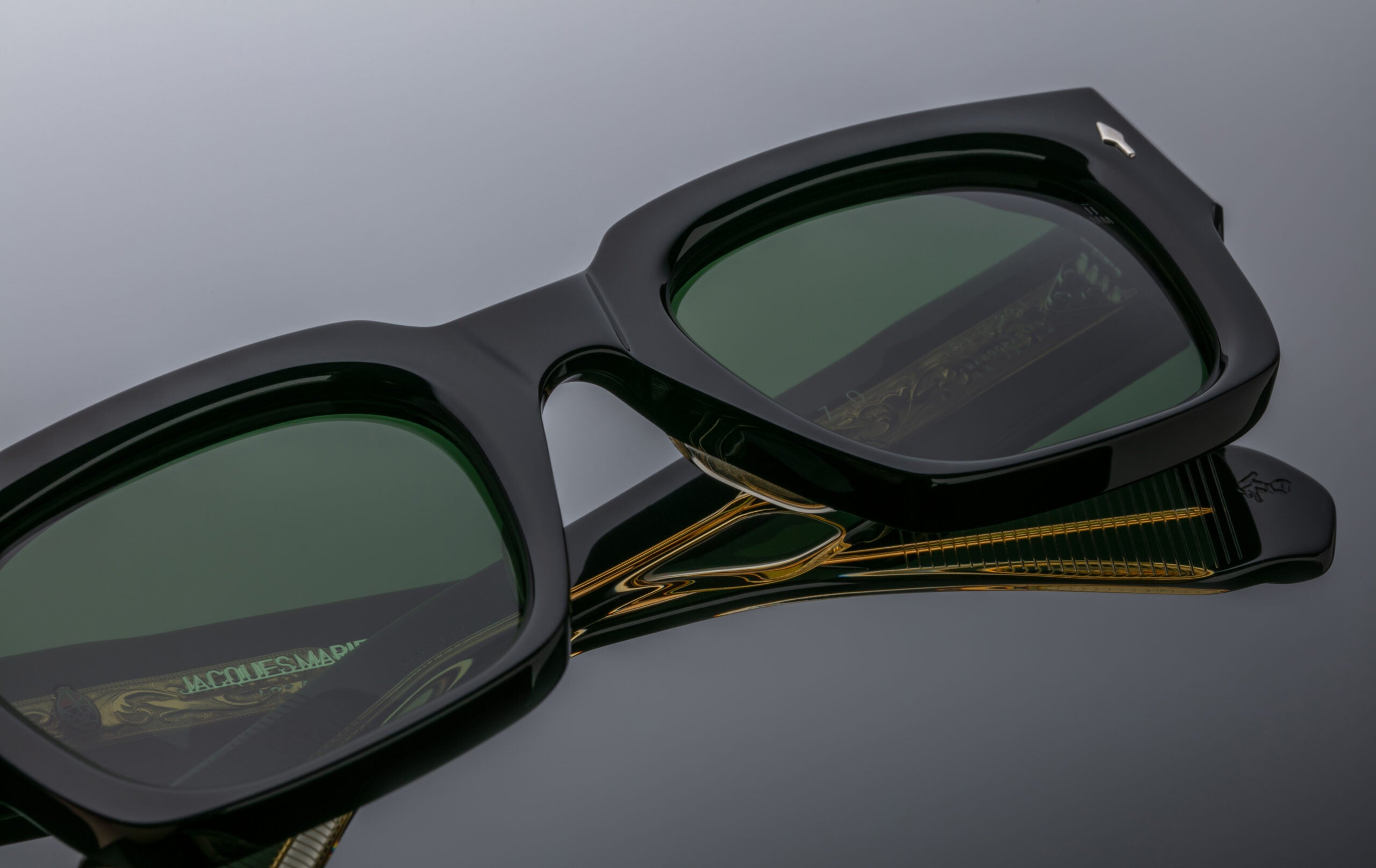 ENZO-JMM01               BLK