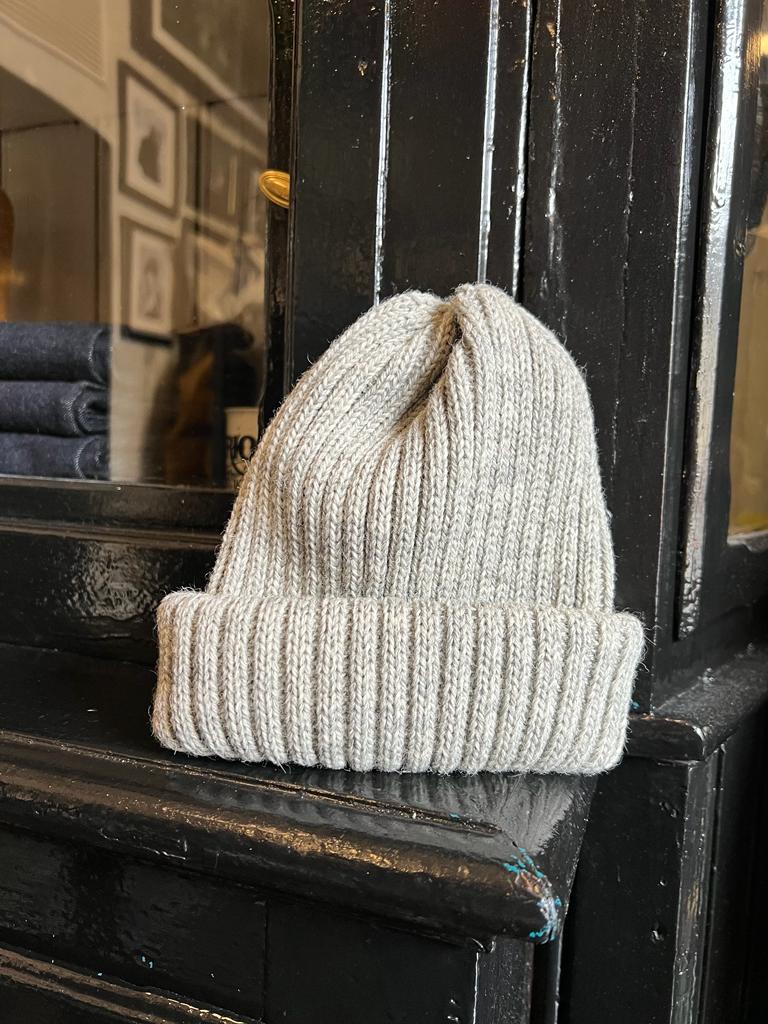 CONNORBEANIE-CONN1       GRY