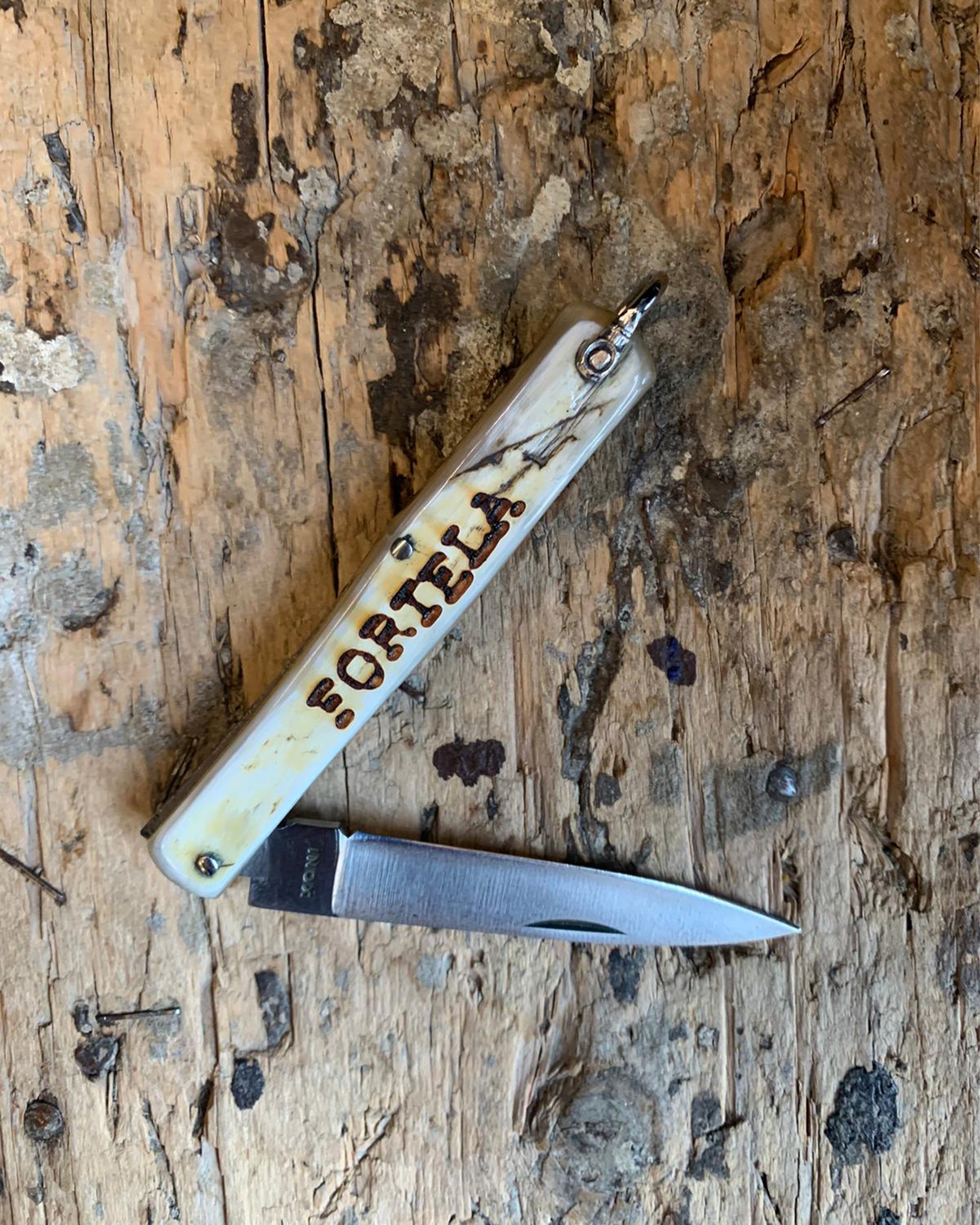 VINTAGEKNIFE-MP001       WHI
