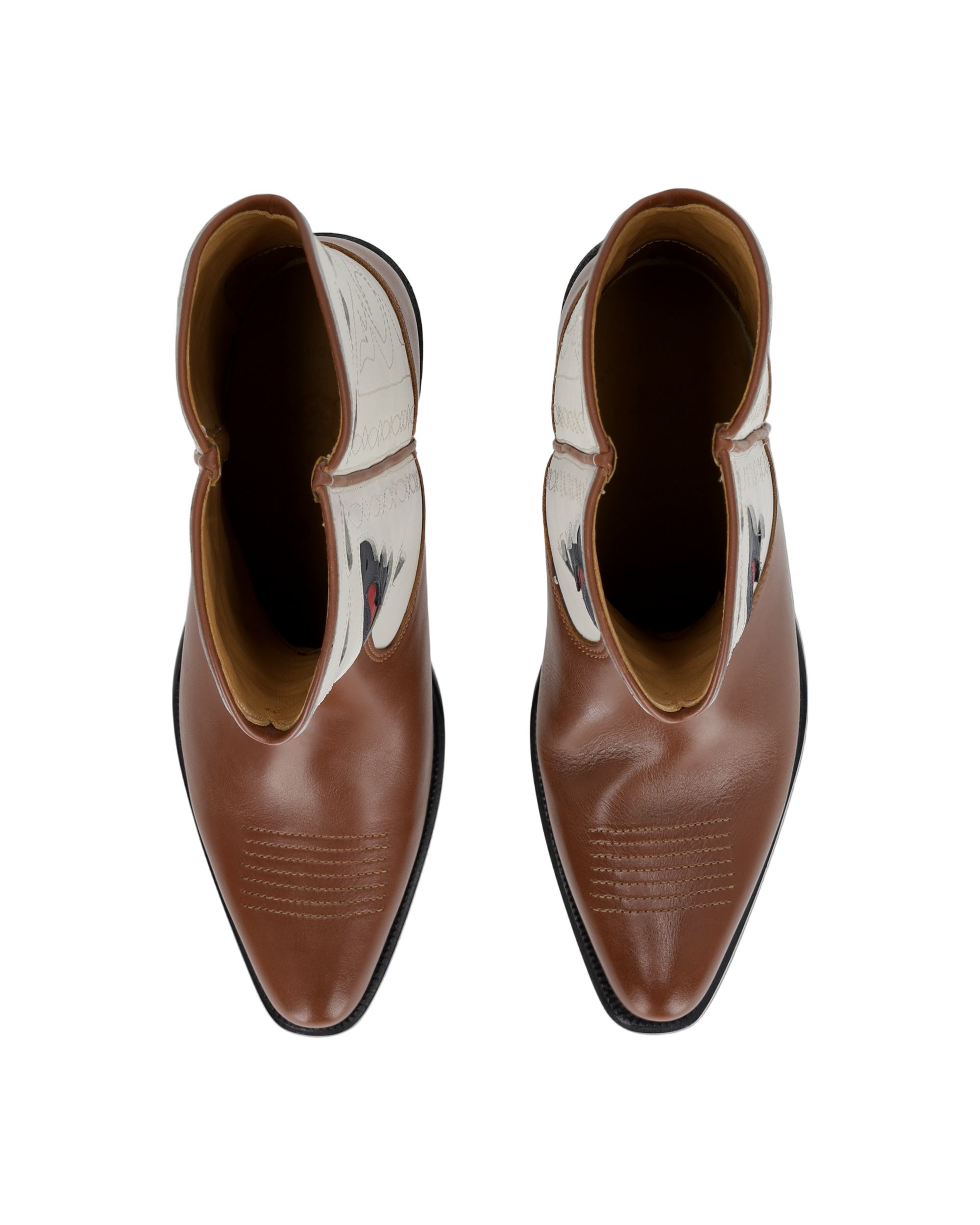 Shaila "Butterfly" Camperos In Pelle